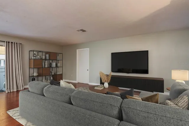 $459,000 | 3928 Orchard Hill Circle, Palm Harbor, FL 34684