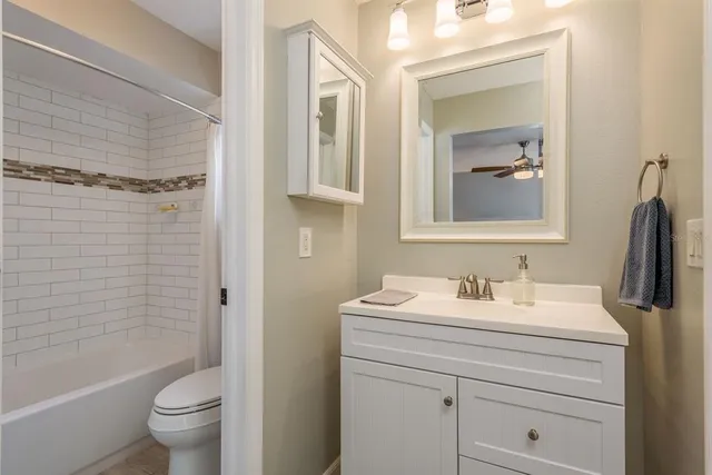 $459,000 | 3928 Orchard Hill Circle, Palm Harbor, FL 34684