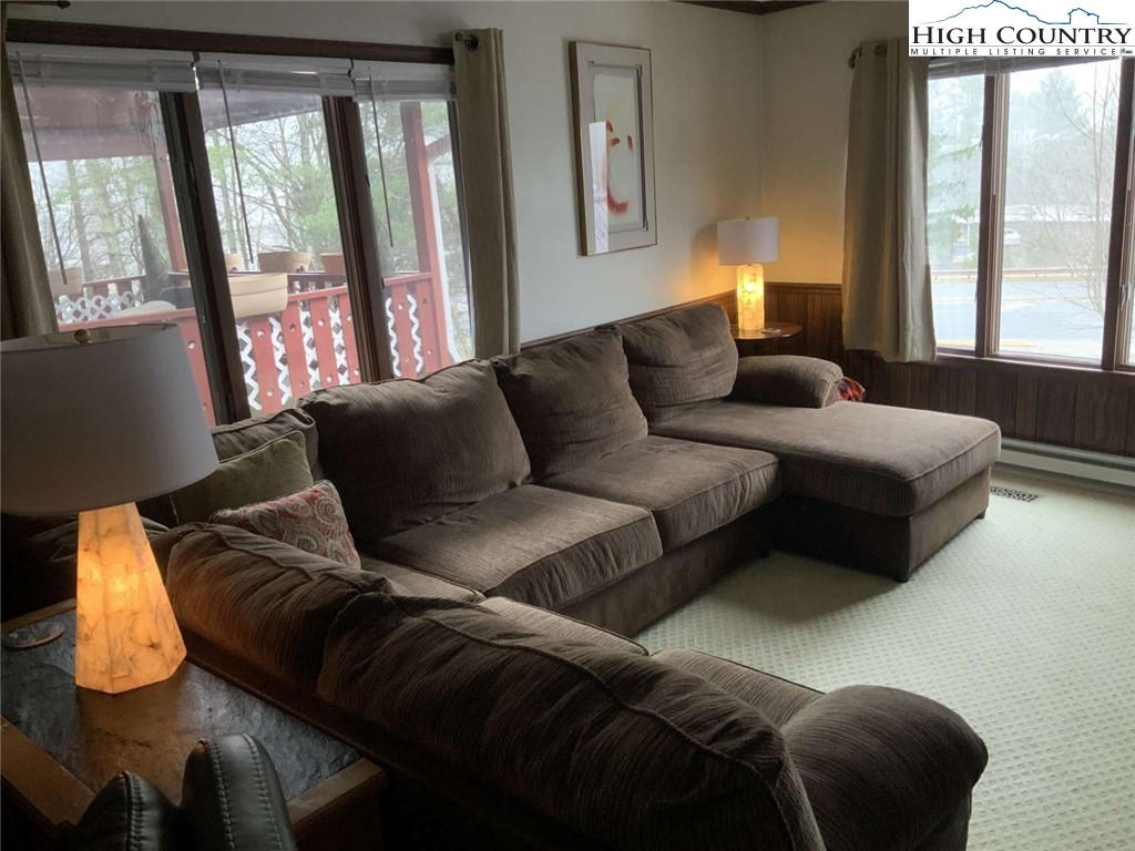 137 Maple Road Blowing Rock, NC 28605 - Photo 11 of 25