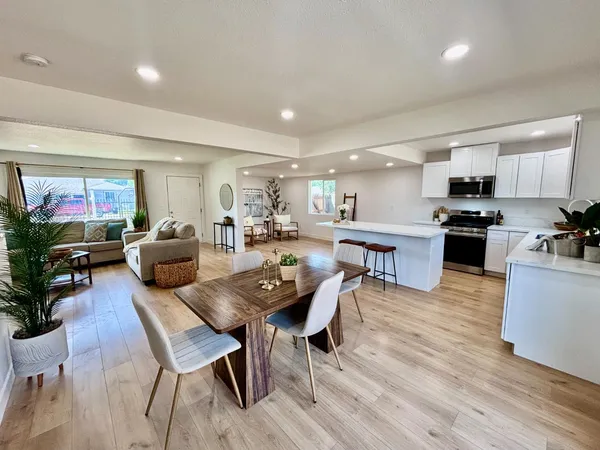 $409,000 | 1917 Grand Avenue, Sacramento, CA 95838