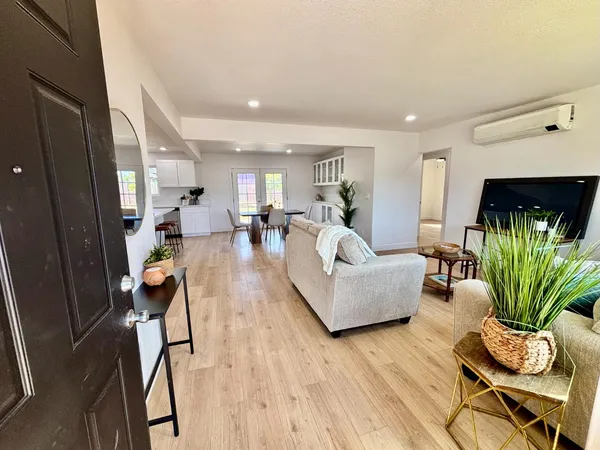 $409,000 | 1917 Grand Avenue, Sacramento, CA 95838