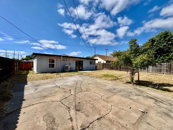 $409,000 | 1917 Grand Avenue, Sacramento, CA 95838