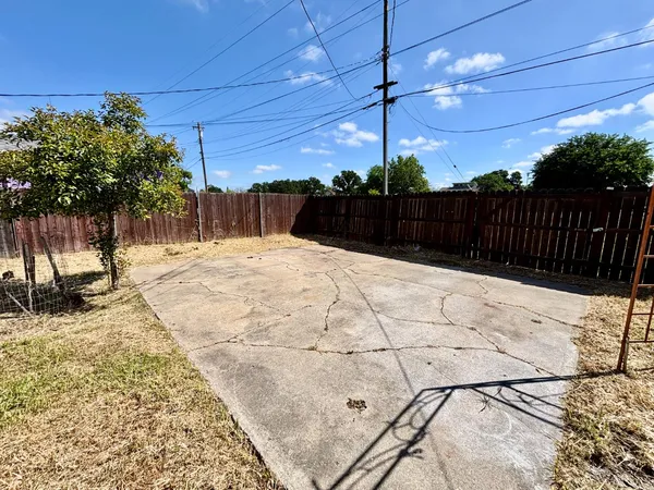 $409,000 | 1917 Grand Avenue, Sacramento, CA 95838