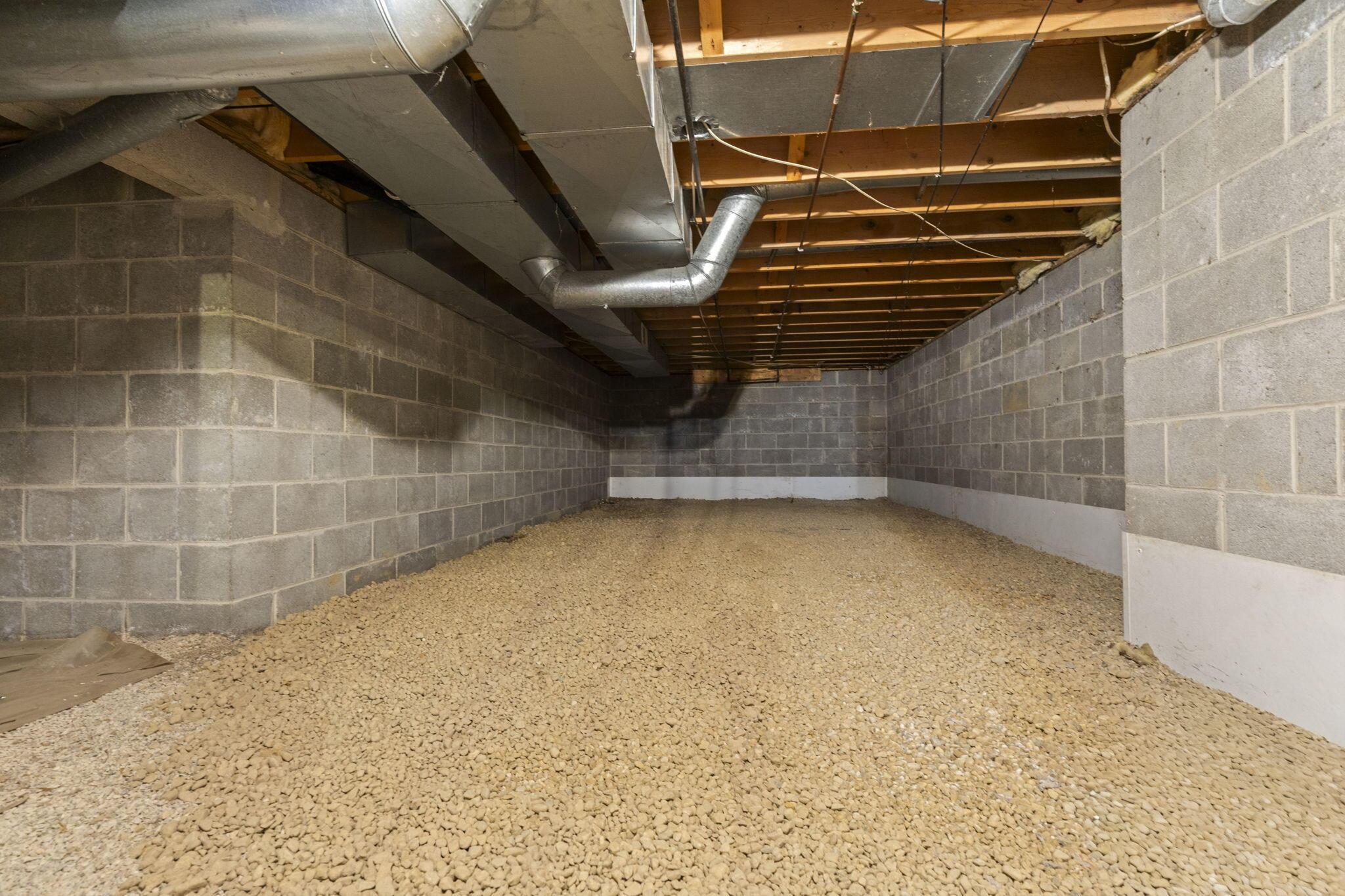 1161 Riva Ridge Boulevard Columbus, OH 43230 - Photo 43 of 60 CRAWL SPACE