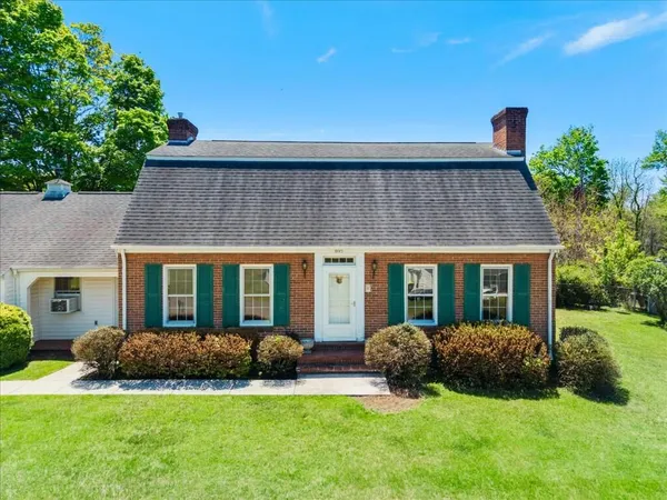 $297,000 | 695 Wren Drive, Pulaski, VA 24301
