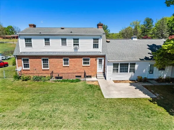 $297,000 | 695 Wren Drive, Pulaski, VA 24301