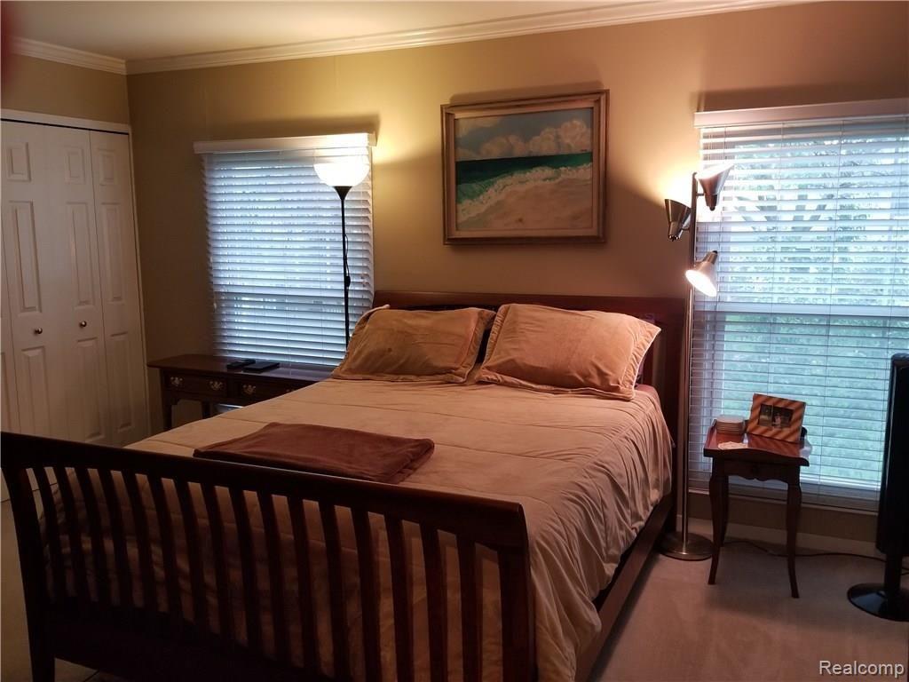 1272 Windmill Court Rochester Hills, MI 48306 - Photo 10 of 19