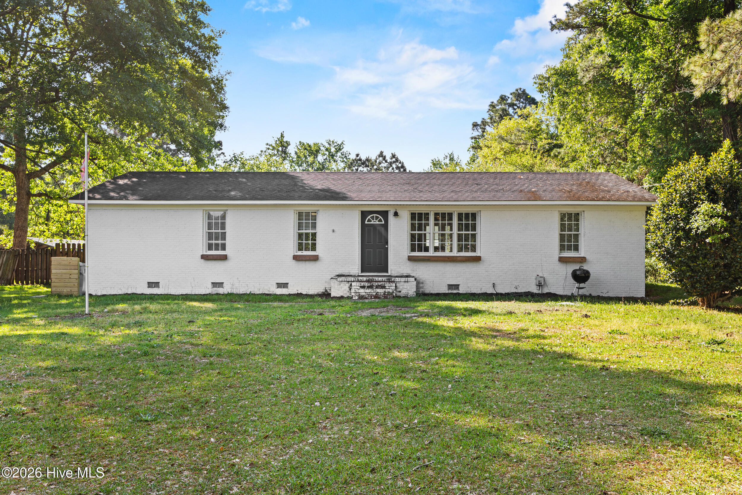 487 Fowler Manning Road Richlands, NC 28574 - Photo 2 of 35 1_front exterior