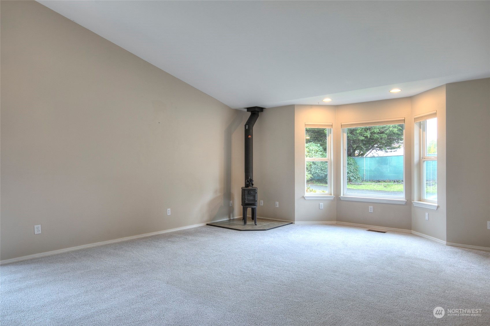 706 Cherry Road Montesano, WA 98563 - Photo 6 of 35 Gallery Image 6