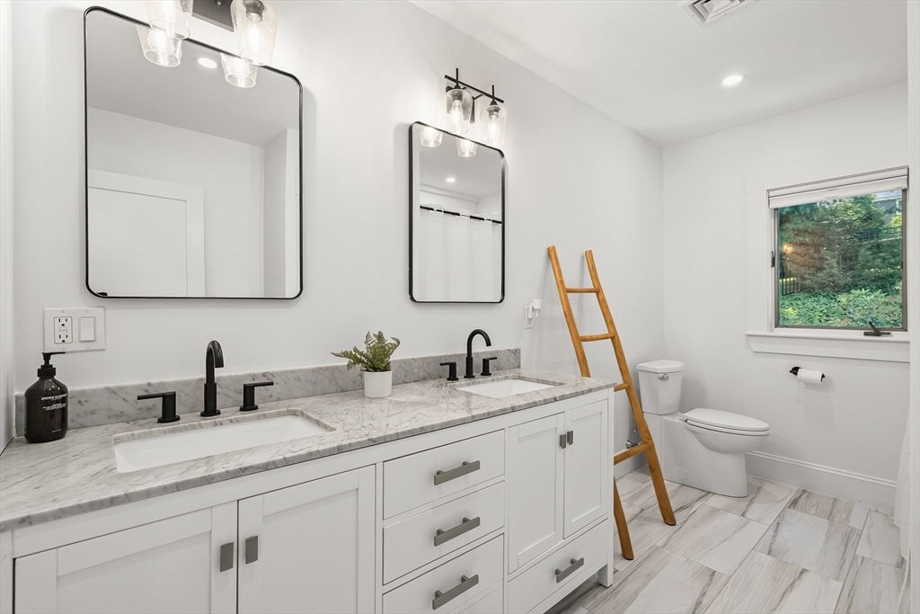 78 Hutchinson Road Arlington, MA 02474 - Photo 33 of 42