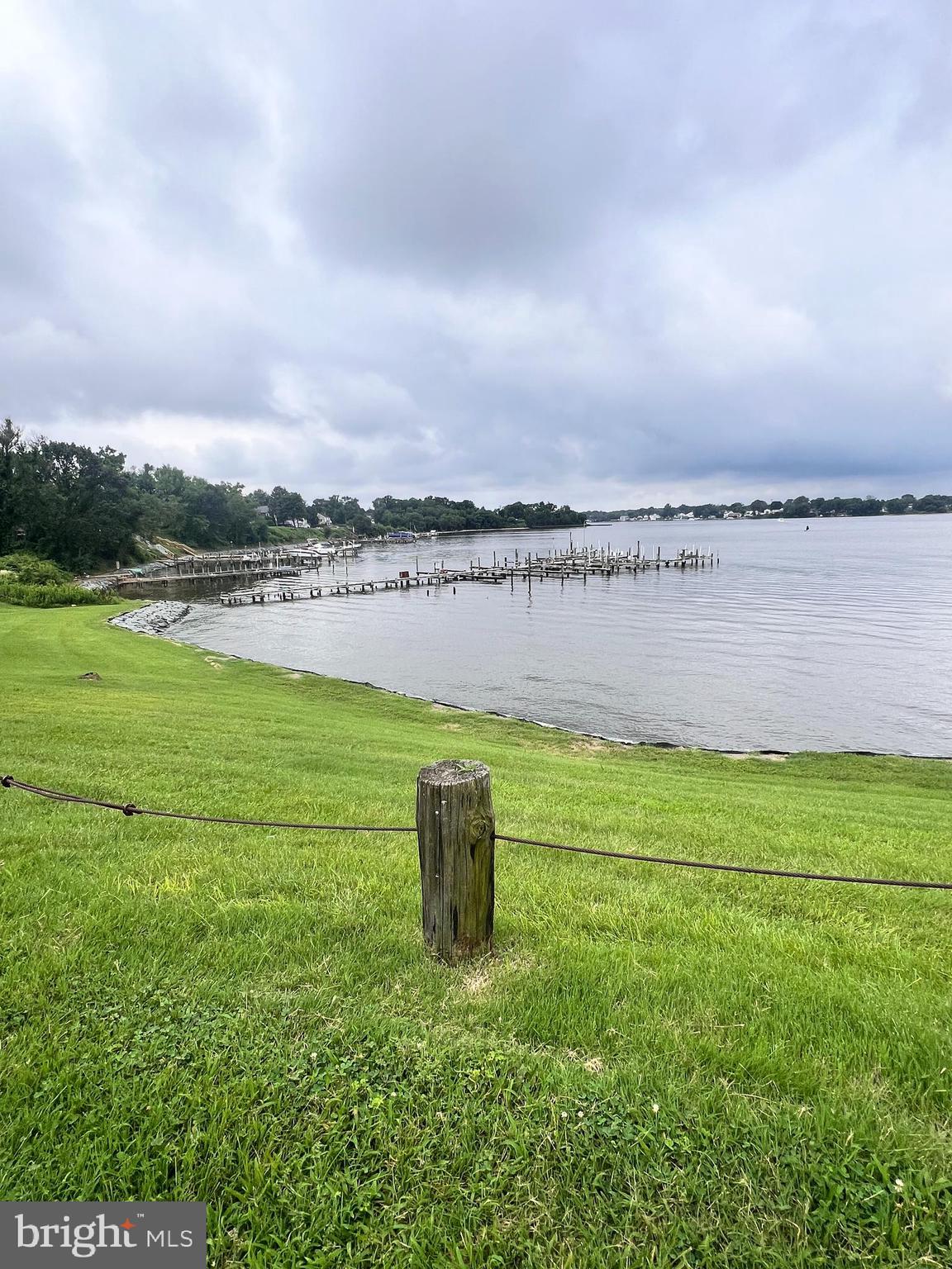 214 Dale Road Pasadena, MD 21122 - Photo 46 of 51 Shoreline easement looking to boat ramp, beach