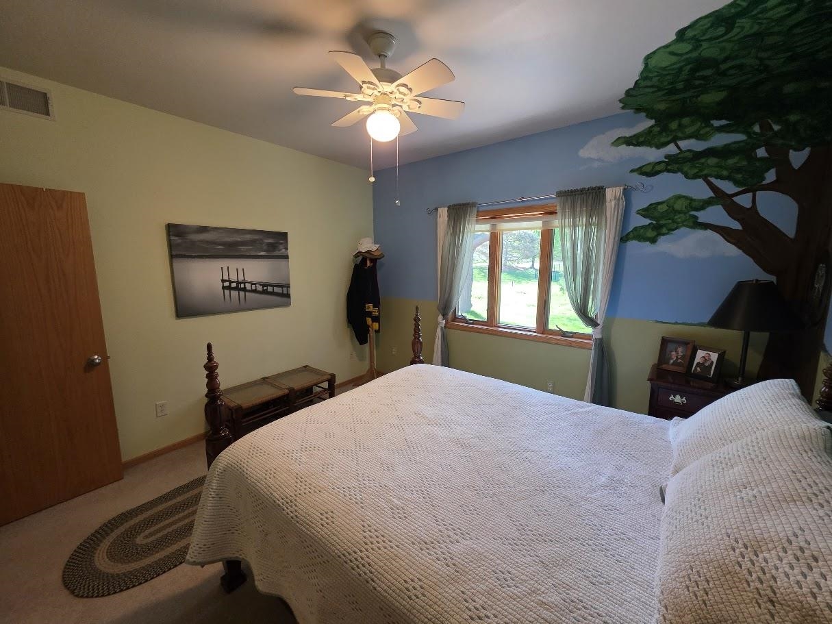 125 Meadow Ridge Lane Madison, WI 53704 - Photo 20 of 47