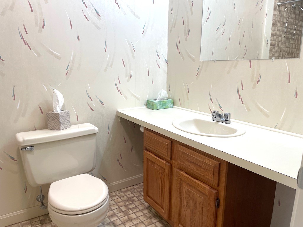 141 Sturbridge Drive Warwick, RI 02886 - Photo 19 of 28