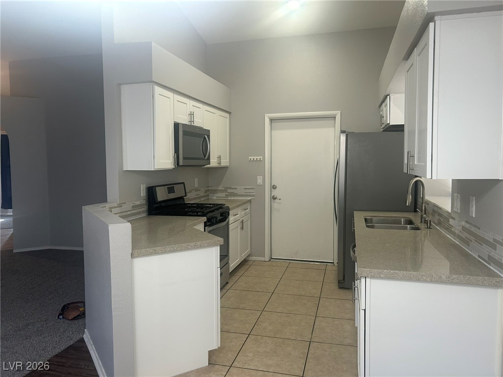 948 Chaps Circle Henderson, NV 89002 - Photo 11 of 29