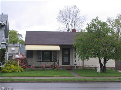1117 North Main Street Akron, OH 44310 - Photo 1 of 1 front veiw