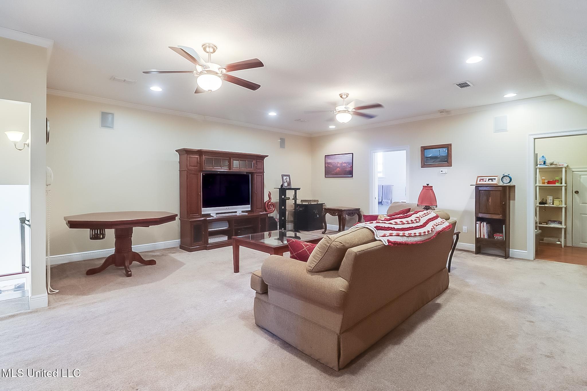 22124 Abbey Road Pass Christian, MS 39571 - Photo 25 of 40 upstairs den