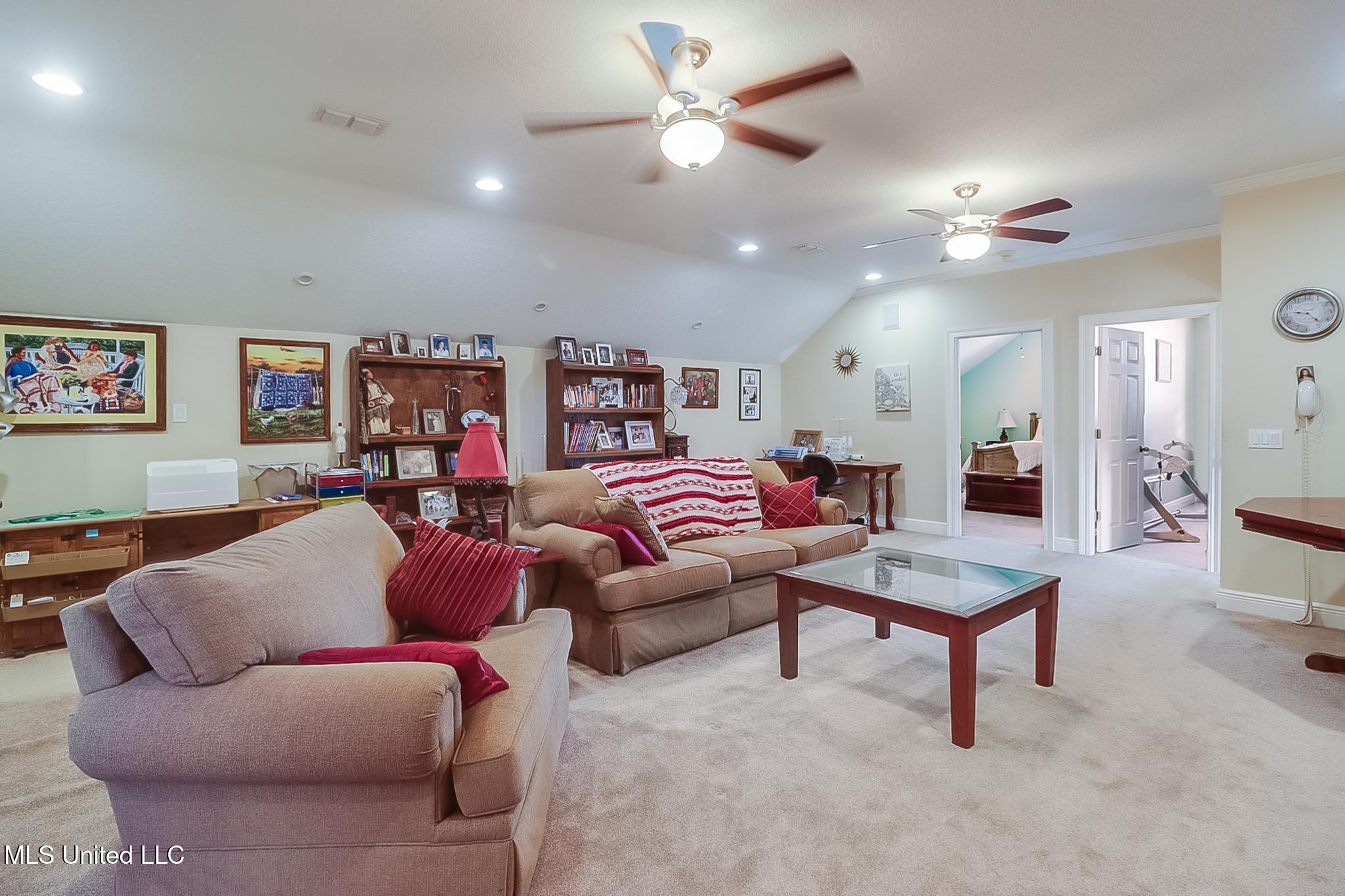 22124 Abbey Road Pass Christian, MS 39571 - Photo 27 of 40 upstaris den 3