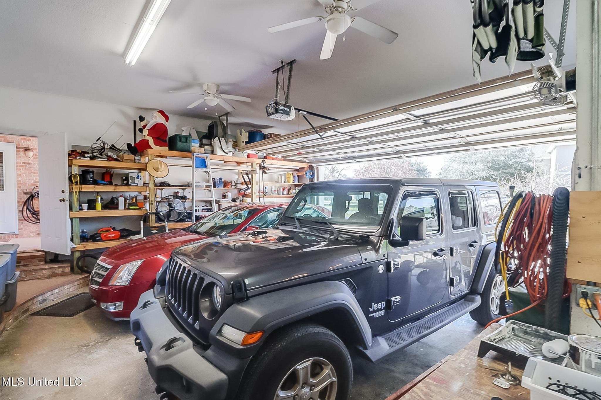 22124 Abbey Road Pass Christian, MS 39571 - Photo 39 of 40 garage 3