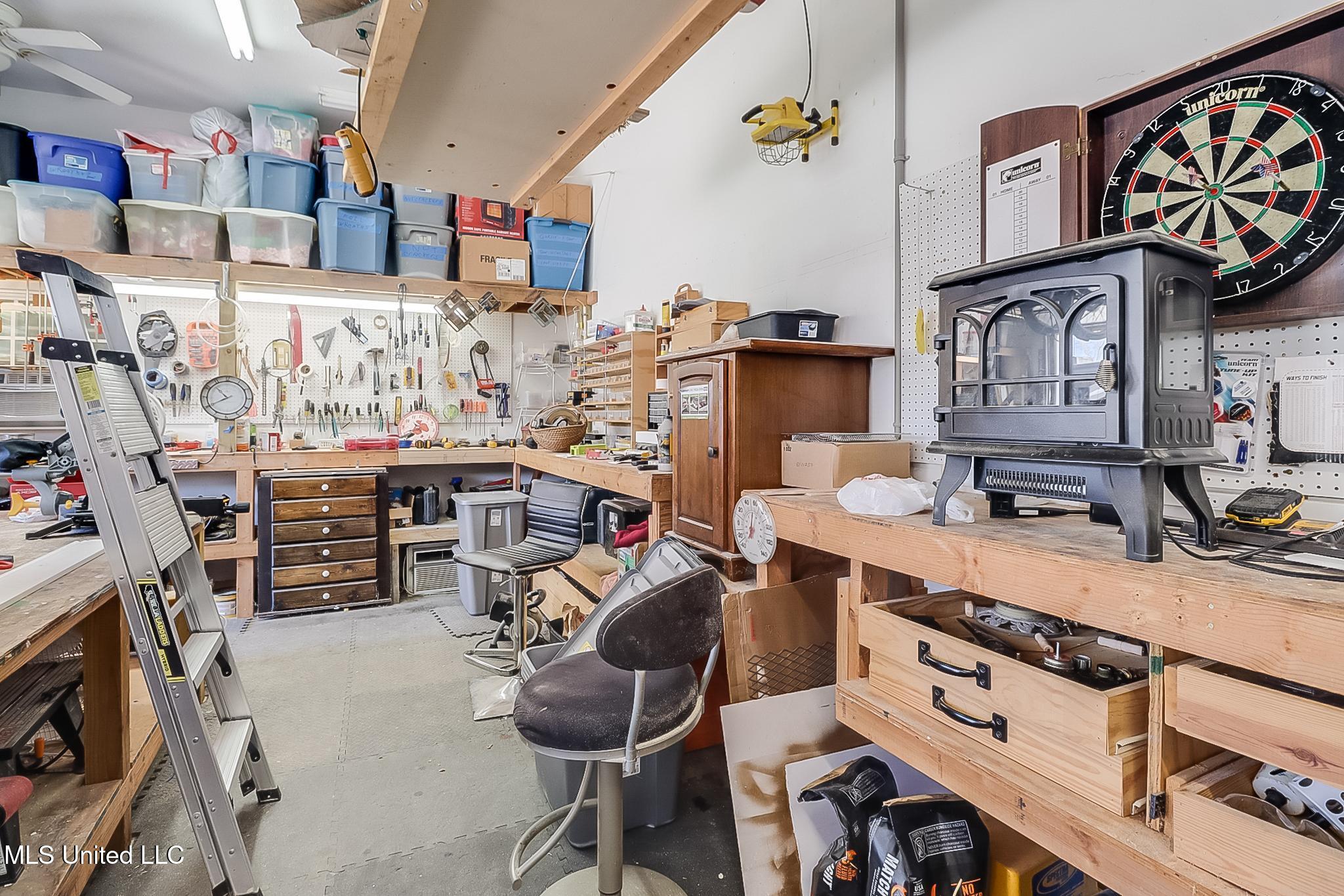 22124 Abbey Road Pass Christian, MS 39571 - Photo 40 of 40 garage