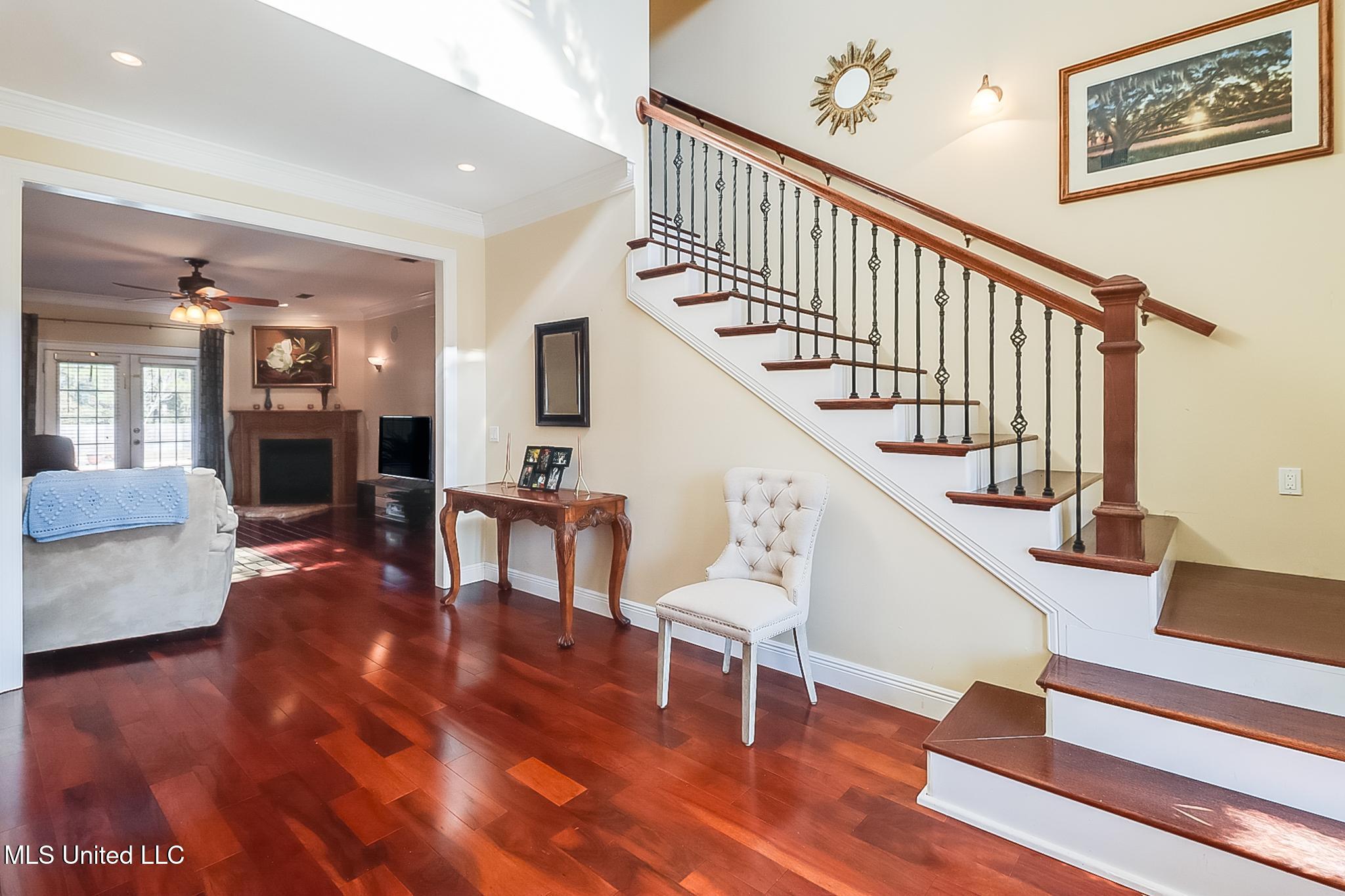 22124 Abbey Road Pass Christian, MS 39571 - Photo 6 of 40 entry