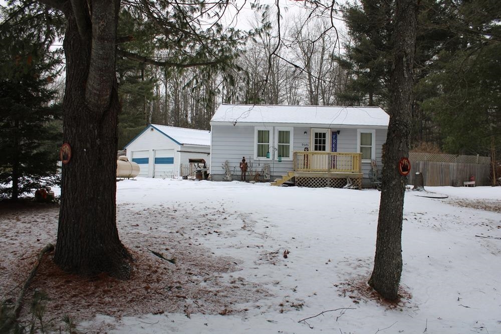 9545 Hughes Road Harrison, MI 48625 - Photo 13 of 19 Gallery Image 13