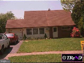 19 Quartz Road Levittown, PA 19057 - Photo 1 of 1 Gallery Image 1