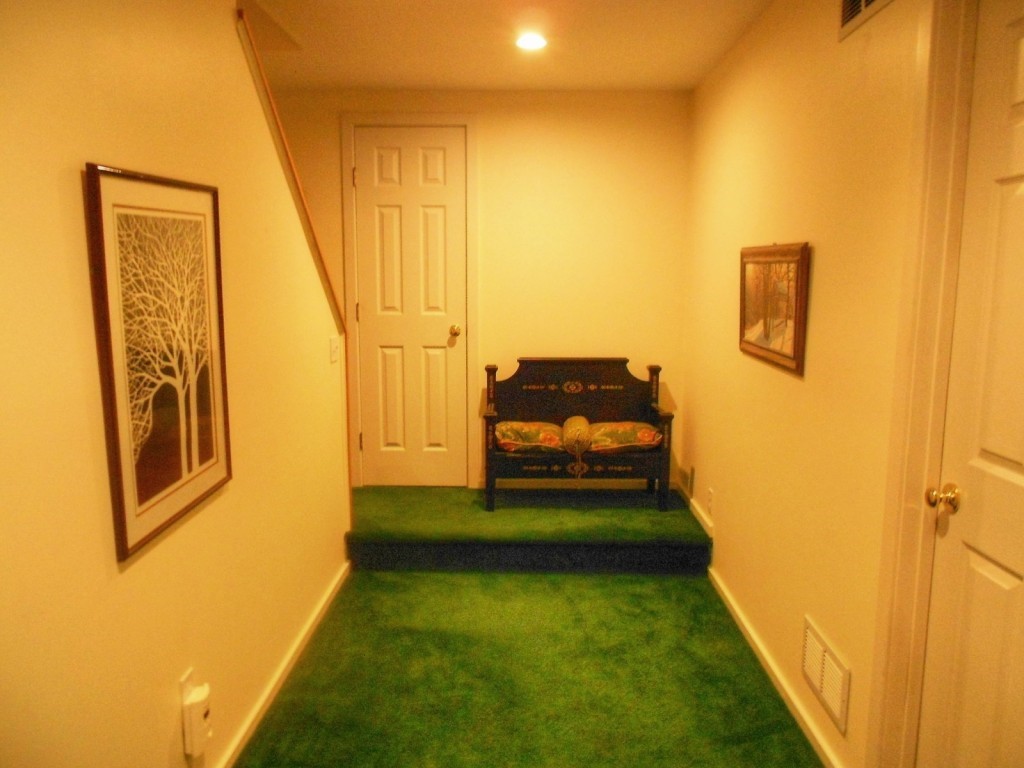 32 Larch Road, Unit 32 South Burlington, VT 05403 - Photo 20 of 25 Gallery Image 20