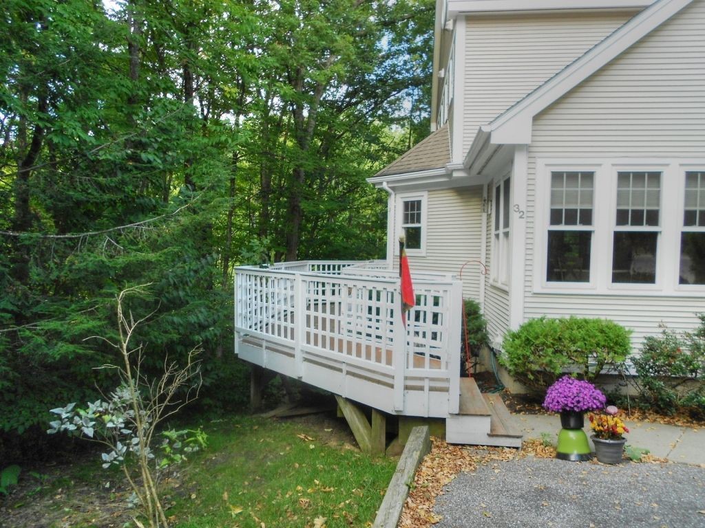 32 Larch Road, Unit 32 South Burlington, VT 05403 - Photo 4 of 25 Gallery Image 4