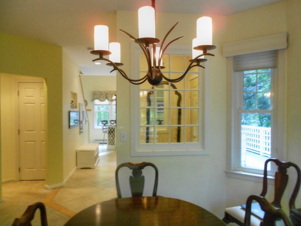 32 Larch Road, Unit 32 South Burlington, VT 05403 - Photo 9 of 25 Gallery Image 9