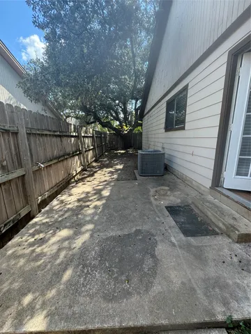 $1,385 | 214 Tamara Drive, Unit A, Georgetown, TX 78628