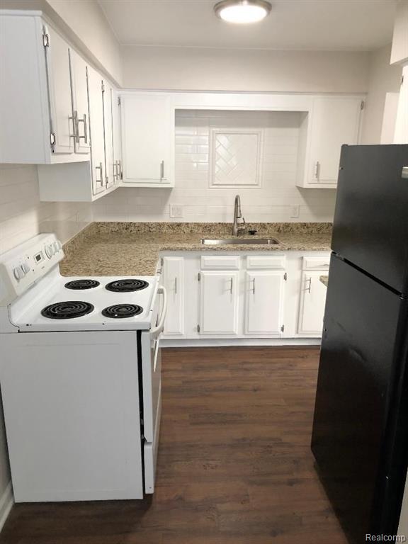 13376 North Road Fenton, MI 48430 - Photo 4 of 6