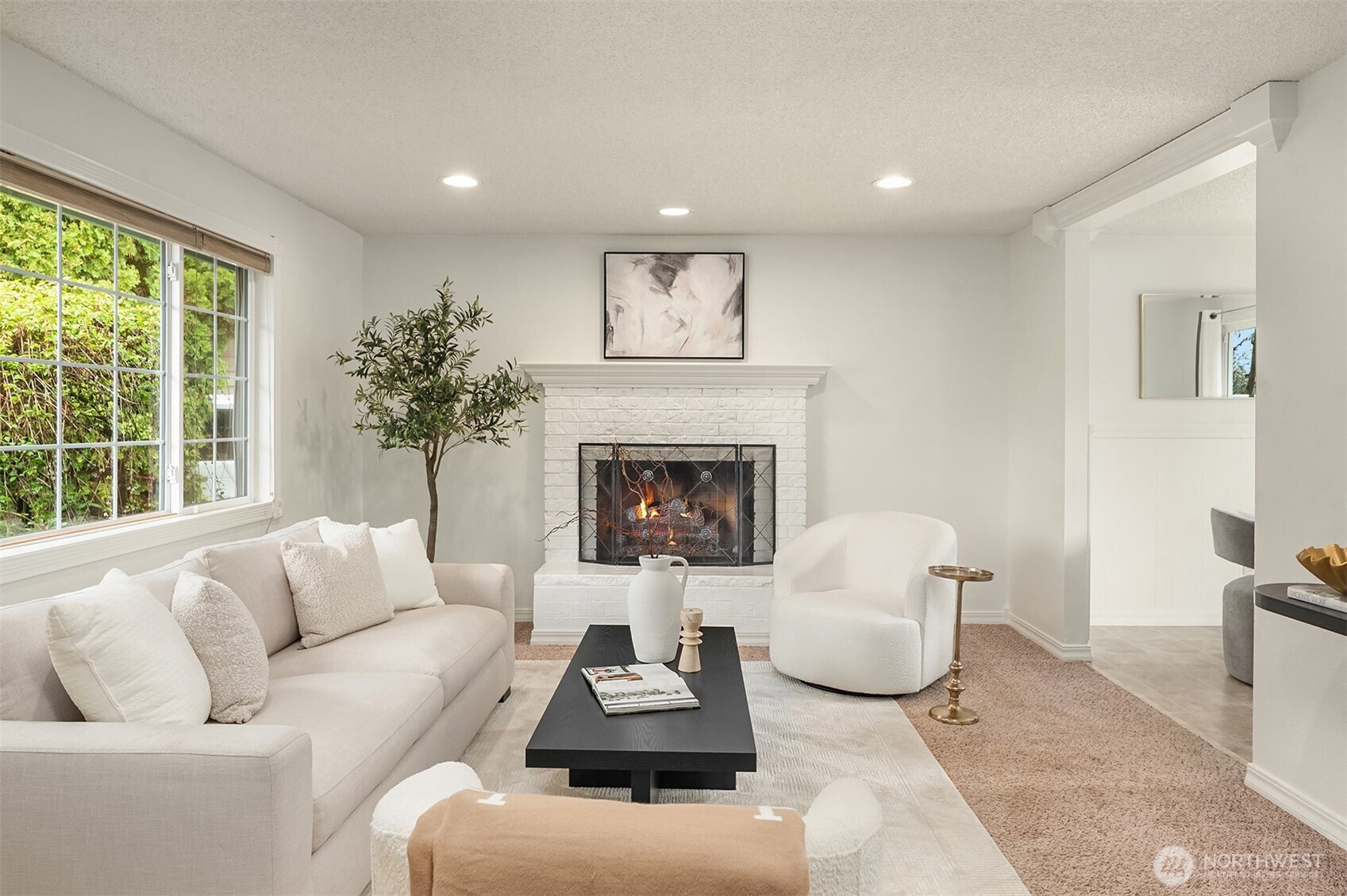 17615 Brook Boulevard Bothell, WA 98012 - Photo 4 of 28