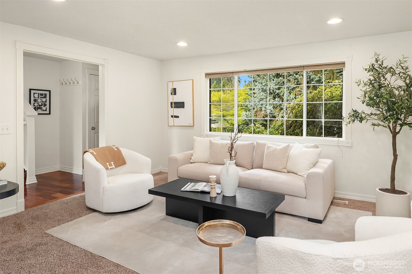 17615 Brook Boulevard Bothell, WA 98012 - Photo 7 of 28