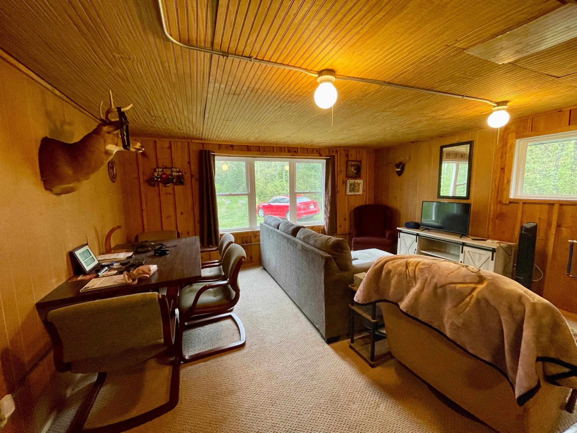 1527 Camp 6 Road Rhinelander, WI 54501 - Photo 11 of 32 Gallery Image 11