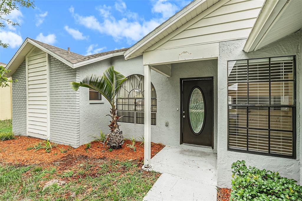 8409 Yearling Lane New Port Richey, FL 34653 - Photo 3 of 27 Gallery Image 3