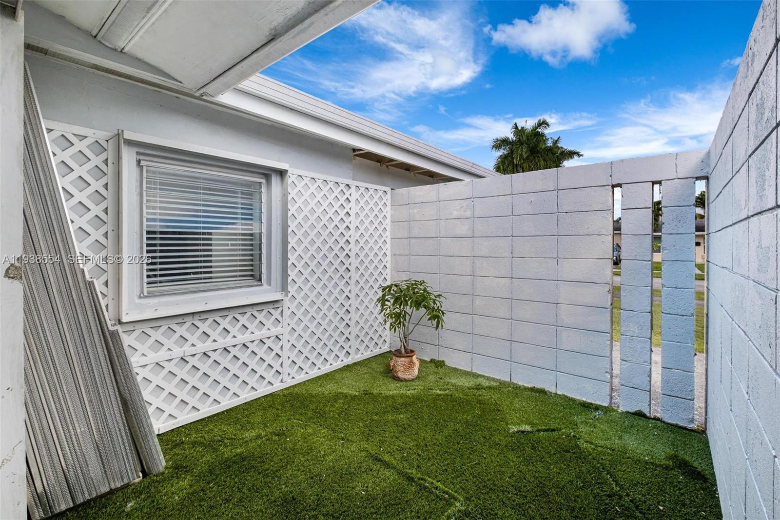 10330 Southwest 157th Street Miami, FL 33157 - Photo 34 of 55