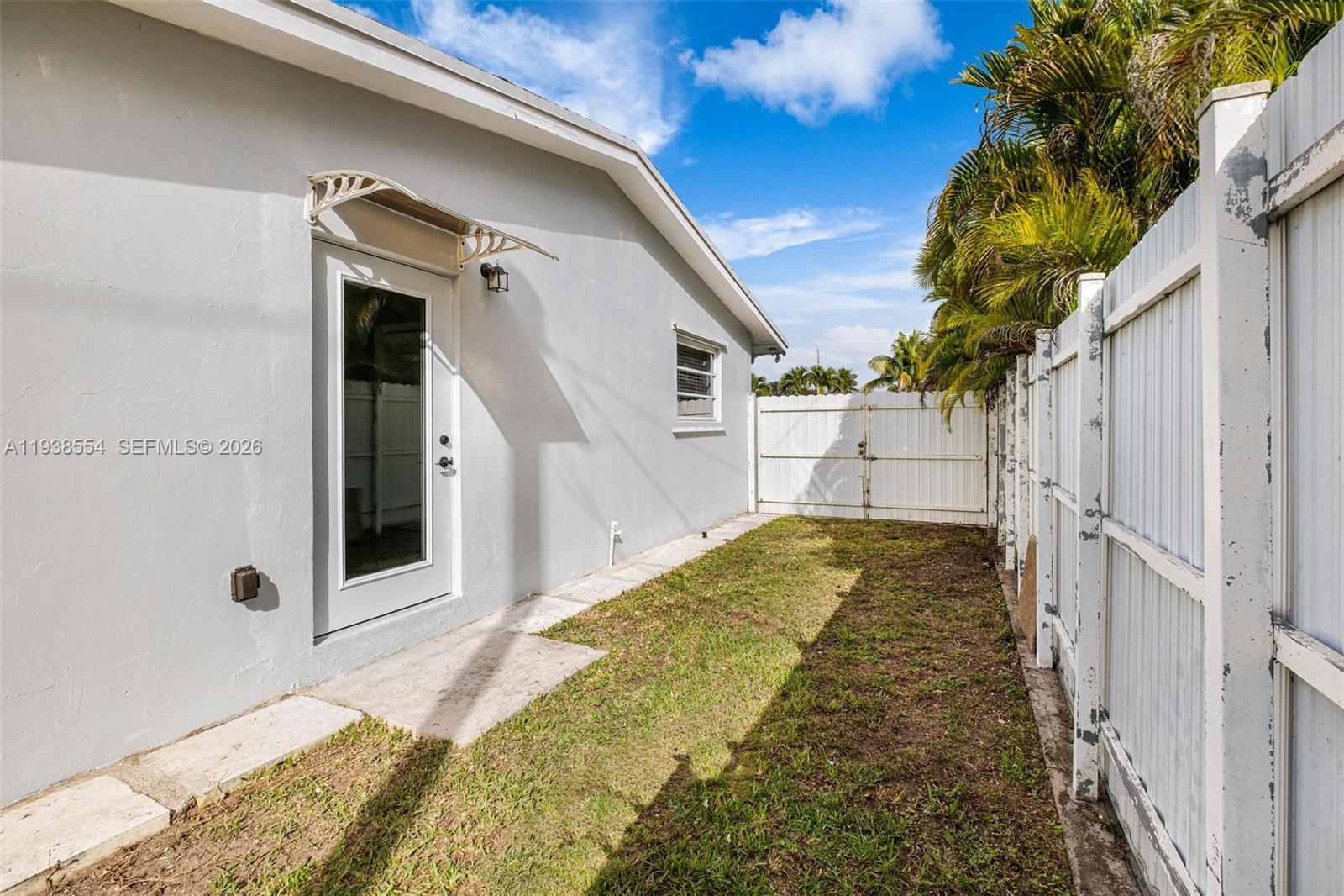 10330 Southwest 157th Street Miami, FL 33157 - Photo 45 of 55