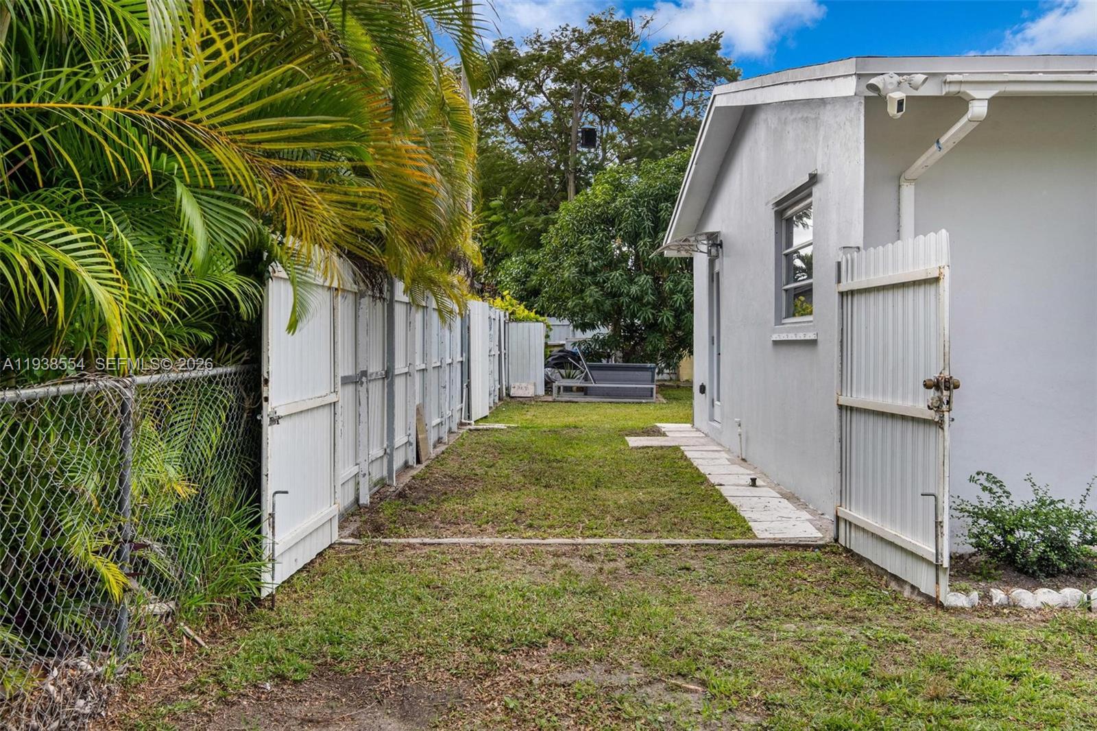 10330 Southwest 157th Street Miami, FL 33157 - Photo 46 of 55