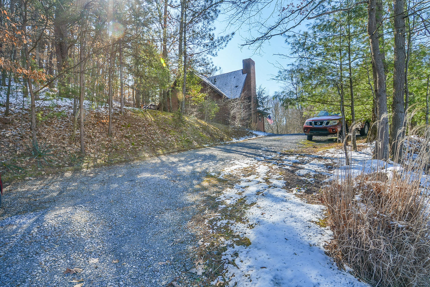 582 V I Ranch Road Bristol, TN 37620 - Photo 31 of 37 582 V I Ranch property 2