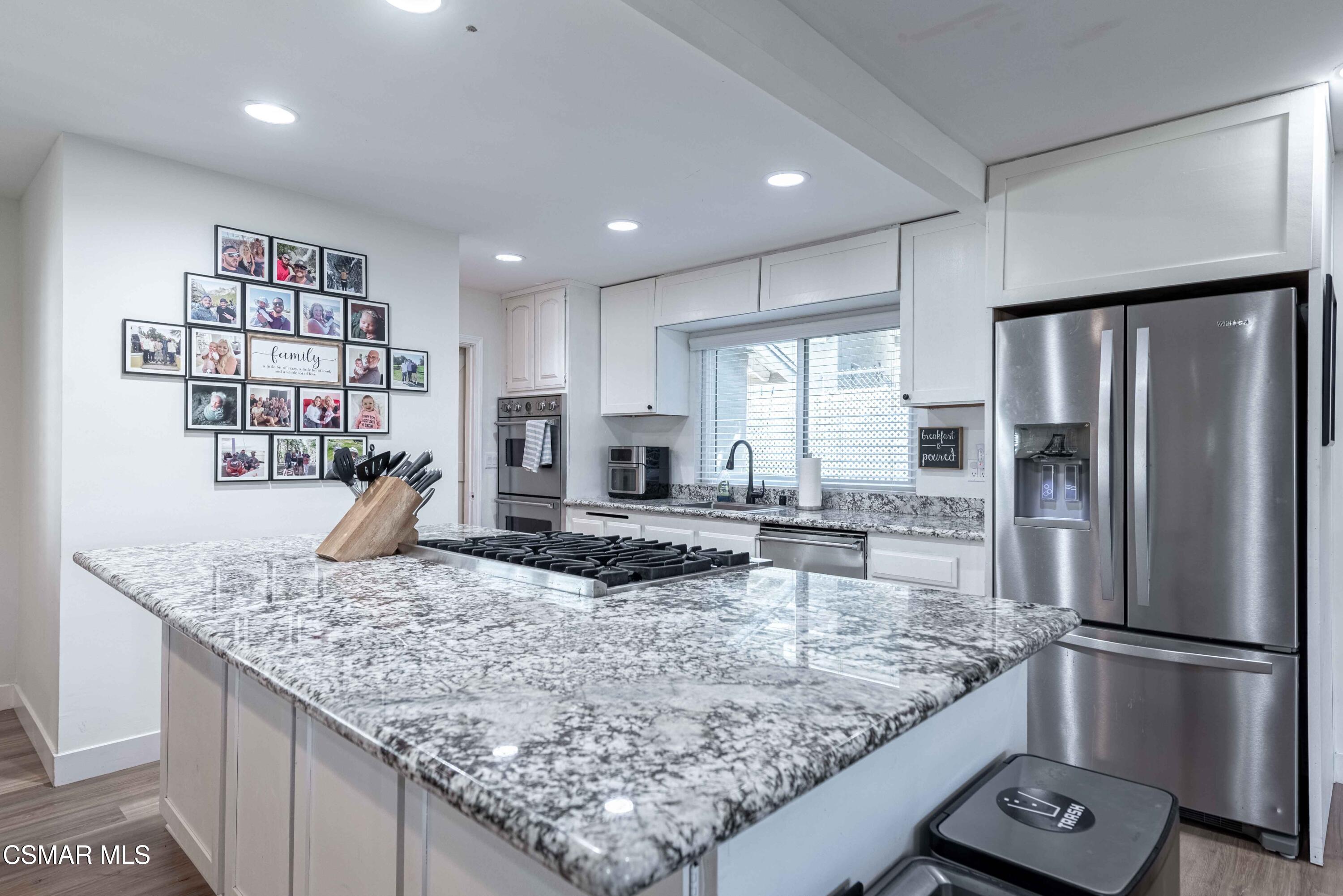 2642 Blue Ridge Circle Simi Valley, CA 93065 - Photo 8 of 41 2624BlueRidgeCir 9