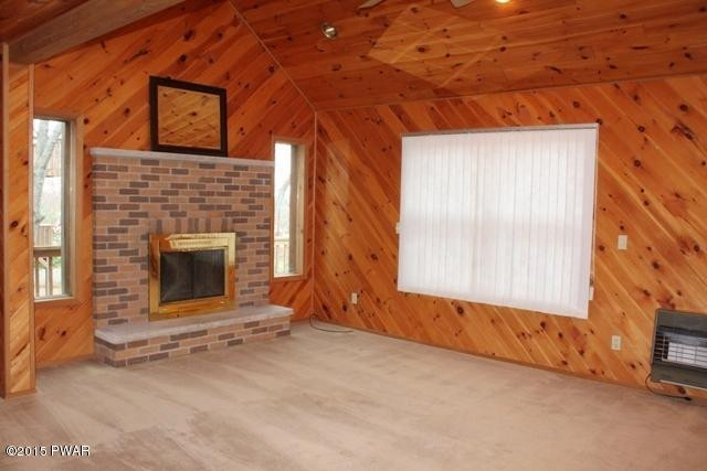 1611 Ridgeview Drive Lake Ariel, PA 18436 - Photo 4 of 32 Gallery Image 4