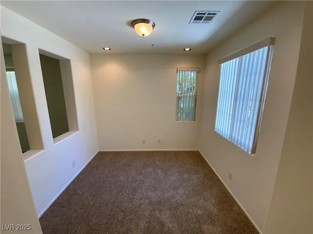 $1,895 | 7609 Vanity Court, Las Vegas, NV 89149