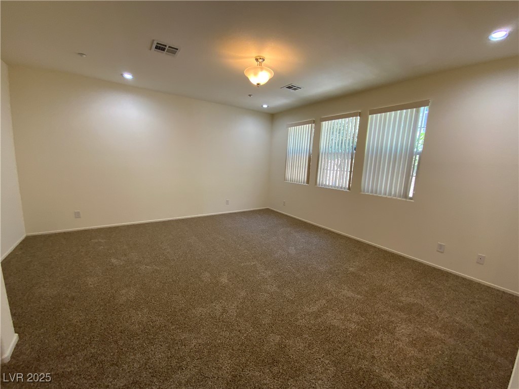 7609 Vanity Court Las Vegas, NV 89149 - Photo 9 of 29