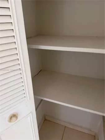 $1,990 | 1830 Dixianna Street, Unit 406, Hollywood, FL 33020