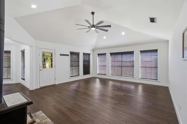 $369,900 | 1804 County Road 1224, Grand Saline, TX 75140