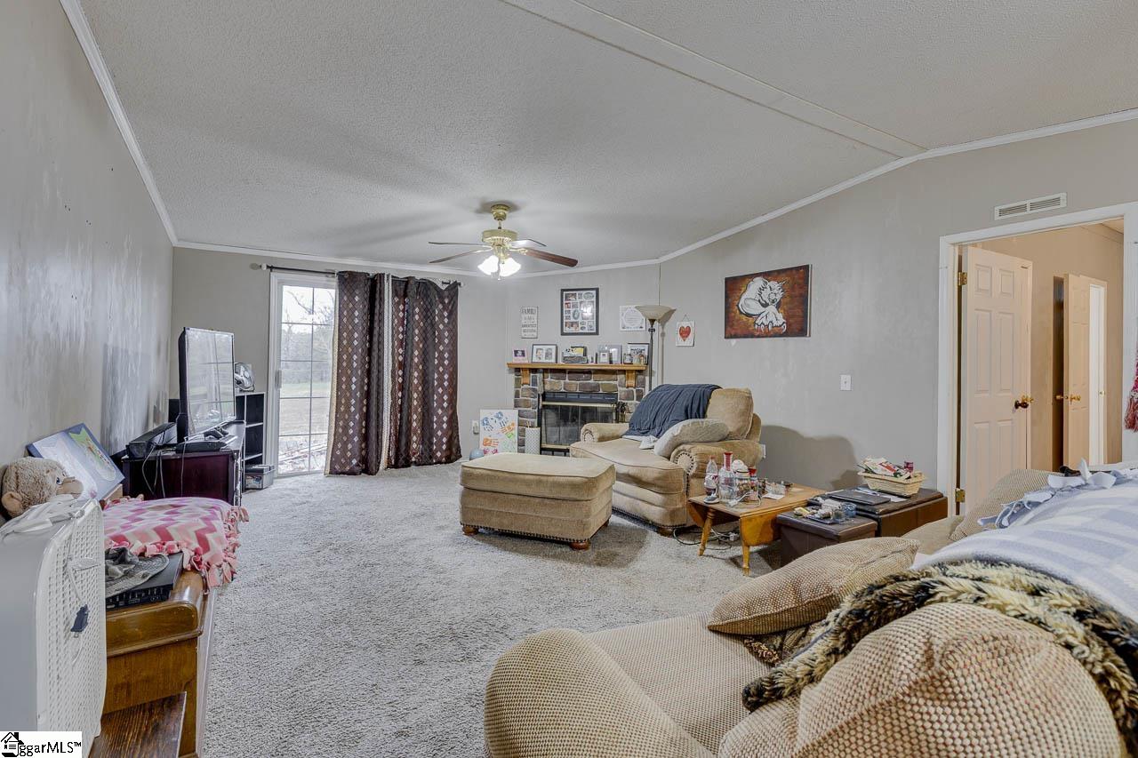 539 Sparrow Road Clinton, SC 29325 - Photo 11 of 32