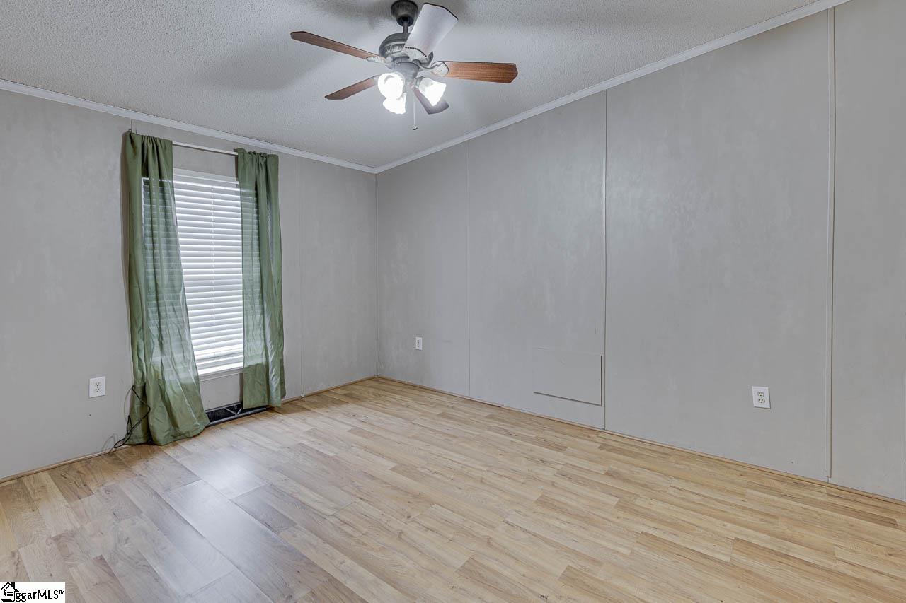 539 Sparrow Road Clinton, SC 29325 - Photo 18 of 32