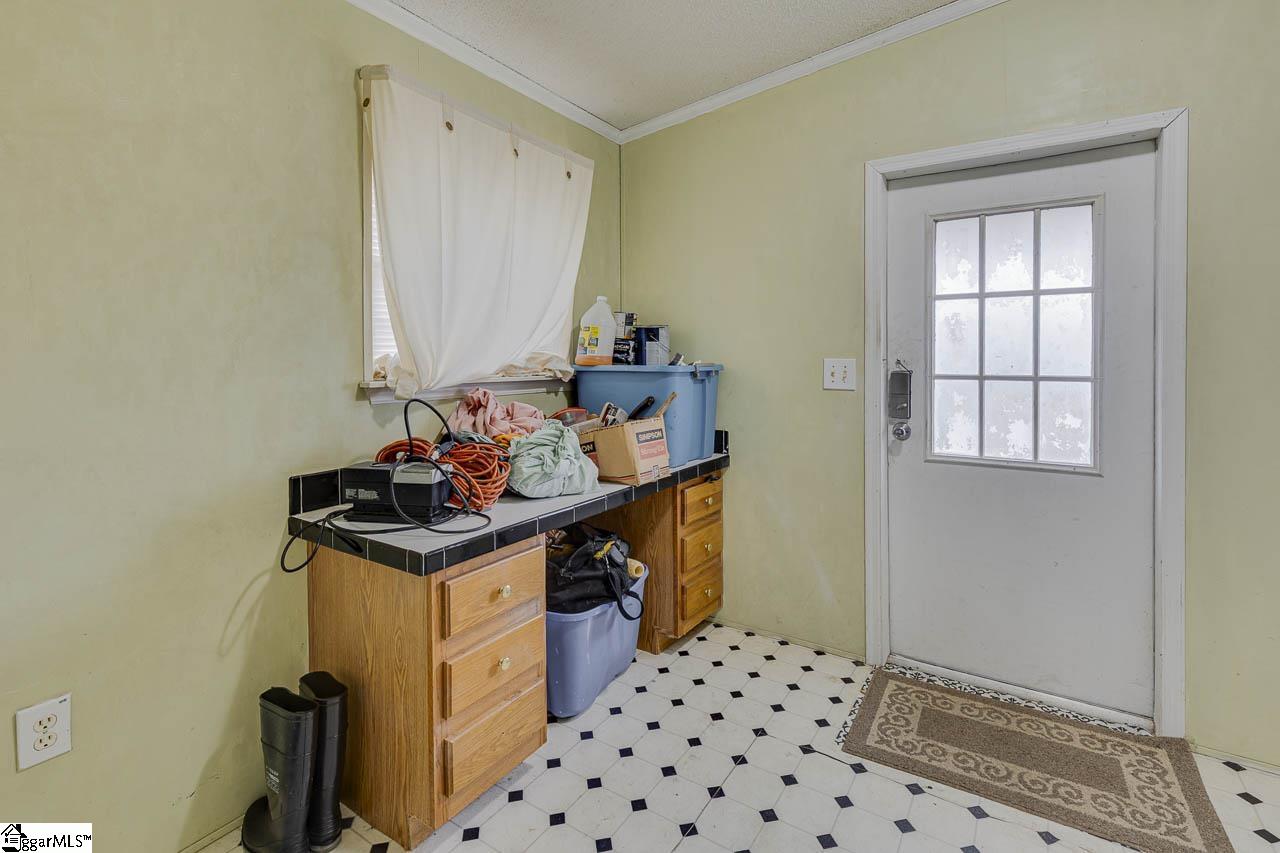 539 Sparrow Road Clinton, SC 29325 - Photo 23 of 32