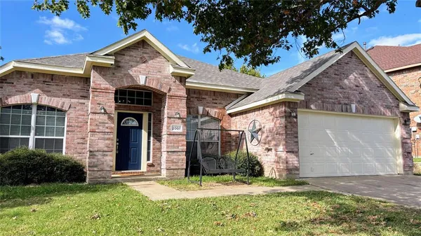 $2,400 | 2007 Walnut Hills Lane, Mansfield, TX 76063