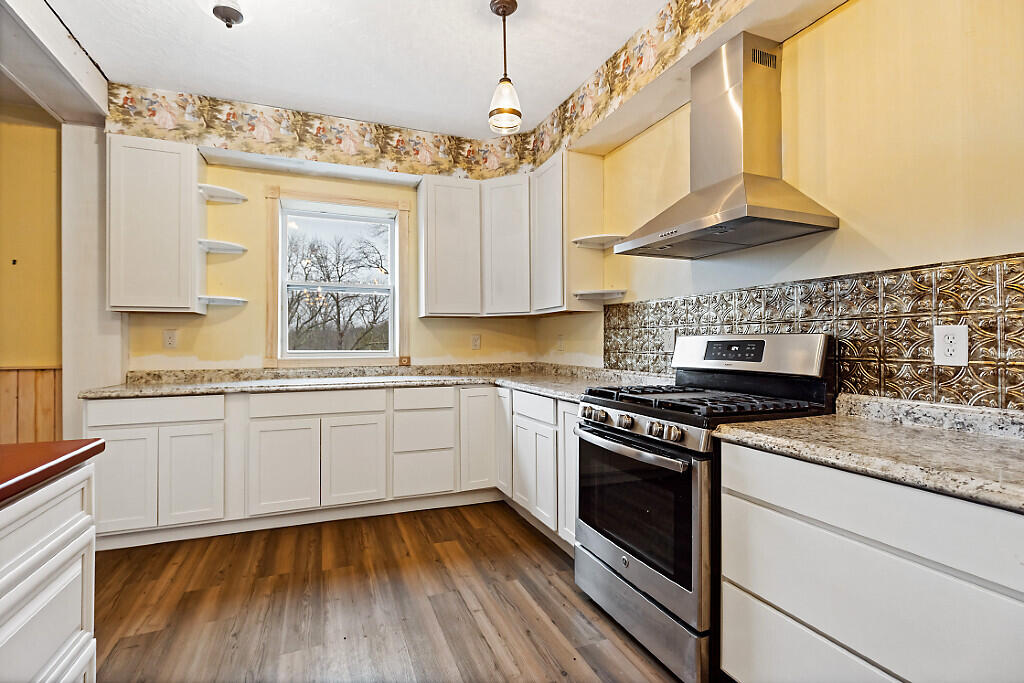 1135 East Pittston Road Pittston, ME 04345 - Photo 12 of 111 42_BP5A1452_DxO_mls
